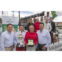 SYHO13 30-12 Darryl Hodgkinson and VICTOIRE crew with Patrick Boutellier Rolex Australia